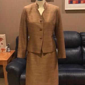 Kasper Day to Night Suit